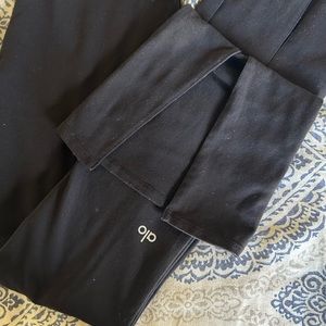 Alo high waist flutter legging